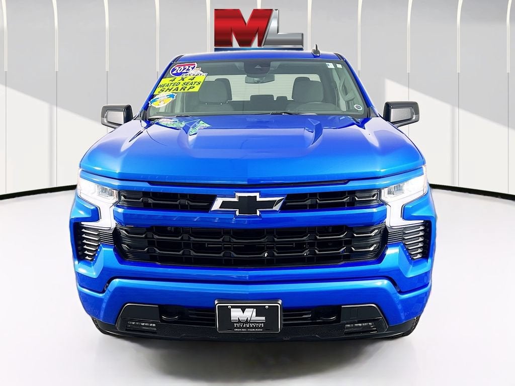 2025 Chevrolet Silverado 1500 — side profile view