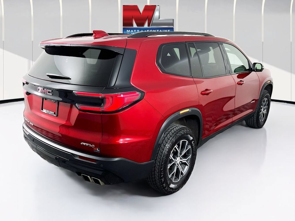 2024 GMC Acadia — detail view